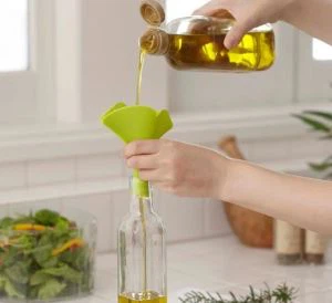 Kundenspezifischer weicher flexibler Mini-Silikontrichter